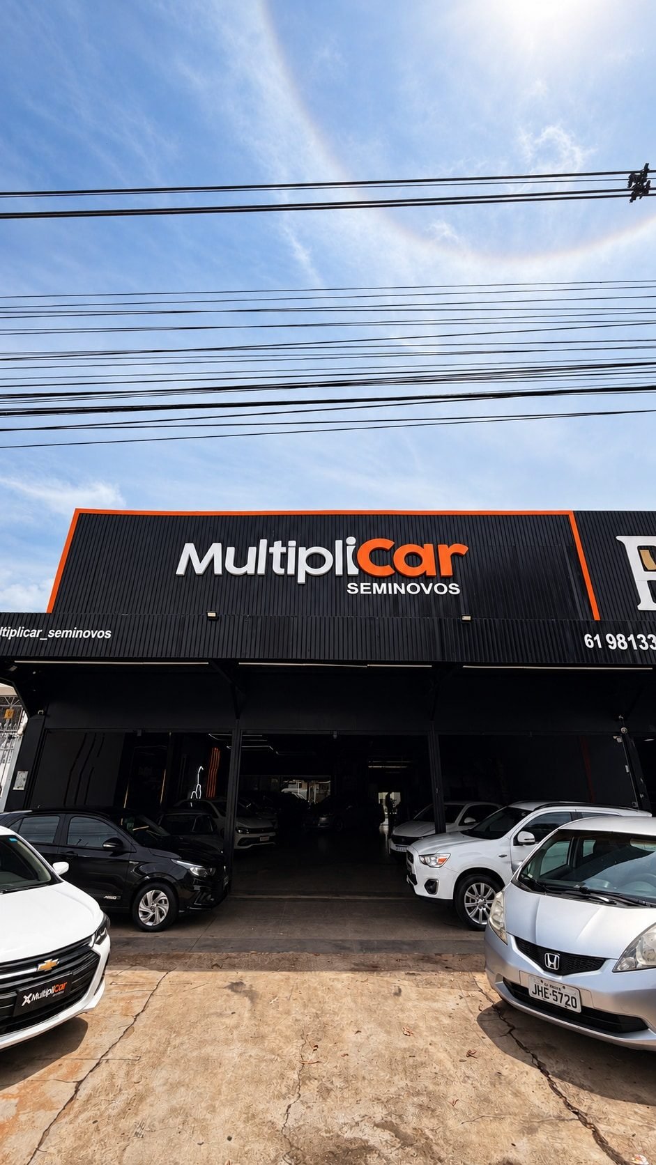 Fachada da MultipliCar Seminovos no Gama